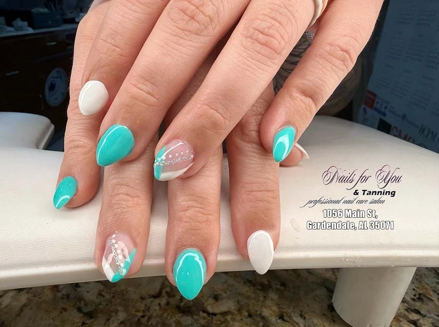 Nails For You & Tanning